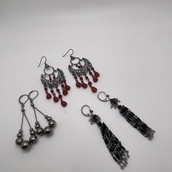 Lot Of 3 Costume Earrings Pierced Dangle Drop  /  Bead / Beaded - Picture 10 of 10